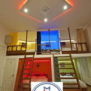 4* Bed & Breakfast Metropolis